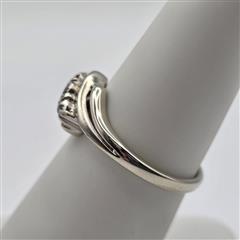 10K White Gold Round Natural Diamond Three-Stone Bypass Over Under Ring Size 7